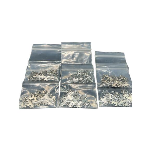 300 Piece Silver Metal Craft Embellishment Charms 4 Shapes Brand New - Picture 6 of 9